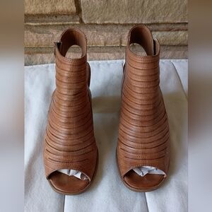 Paul Green Brown Peep-Toe Ankle Boots_6.5